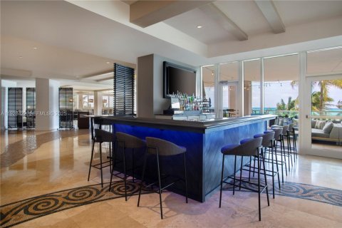 Copropriété à louer à Sunny Isles Beach, Floride: 2 chambres, 136.57 m2 № 1986926 - photo 26