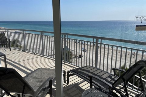 Copropriété à louer à Sunny Isles Beach, Floride: 2 chambres, 136.57 m2 № 1986926 - photo 15