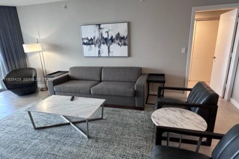 Copropriété à louer à Sunny Isles Beach, Floride: 2 chambres, 136.57 m2 № 1986926 - photo 4