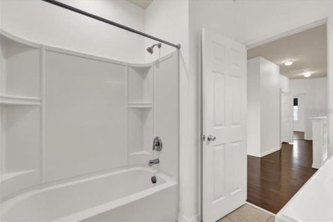 Adosado en venta en Orlando, Florida, 3 dormitorios, 143.44 m2 № 2210965 - foto 23
