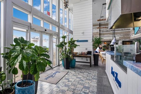 Condominio en alquiler en Sunny Isles Beach, Florida, 2 dormitorios, 133.31 m2 № 1947158 - foto 19