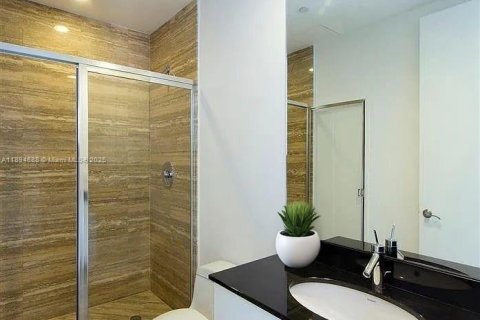 Condominio en alquiler en Sunny Isles Beach, Florida, 2 dormitorios, 133.31 m2 № 1947158 - foto 7