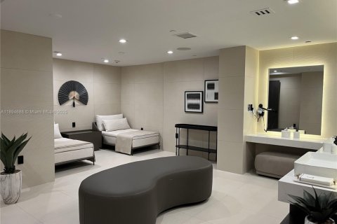Condominio en alquiler en Sunny Isles Beach, Florida, 2 dormitorios, 133.31 m2 № 1947158 - foto 25