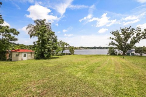 House in Orlando, Florida 5 bedrooms, 240.52 sq.m. № 1769503 - photo 29