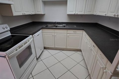 Appartement à louer à Clearwater, Floride: 2 chambres, 102.38 m2 № 1831219 - photo 5