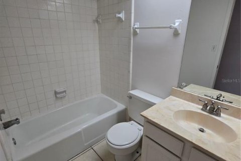 Appartement à louer à Clearwater, Floride: 2 chambres, 102.38 m2 № 1831219 - photo 7