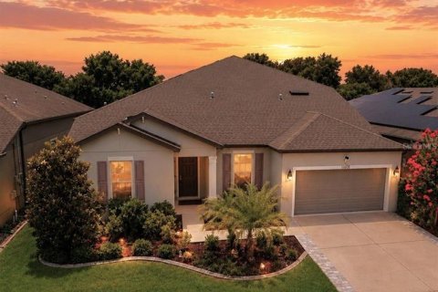 House in Riverview, Florida 5 bedrooms, 388.33 sq.m. № 2216854