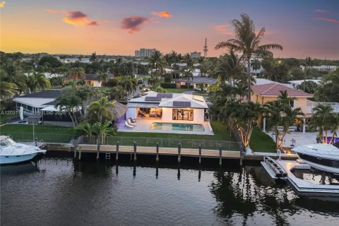 Villa ou maison à louer à Pompano Beach, Floride: 3 chambres, 123 m2 № 2171740 - photo 3