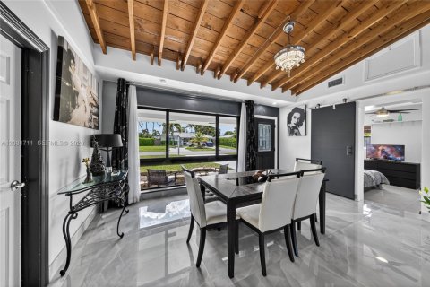 Villa ou maison à louer à Pompano Beach, Floride: 3 chambres, 123 m2 № 2171740 - photo 7