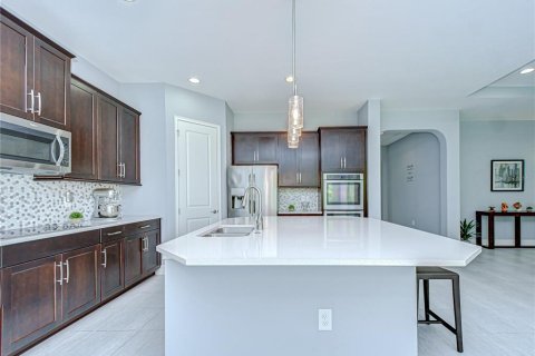 Casa en venta en Riverview, Florida, 4 dormitorios, 282.24 m2 № 1913796 - foto 9