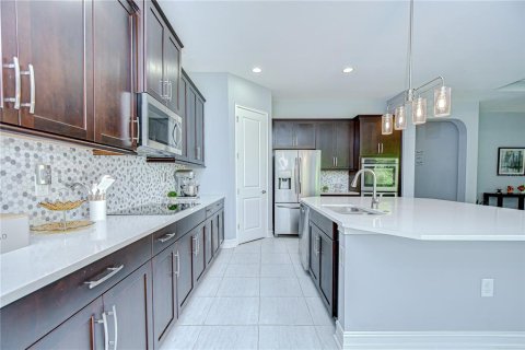 Casa en venta en Riverview, Florida, 4 dormitorios, 282.24 m2 № 1913796 - foto 10