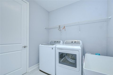 Casa en venta en Riverview, Florida, 4 dormitorios, 282.24 m2 № 1913796 - foto 23
