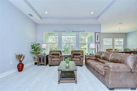 Casa en venta en Riverview, Florida, 4 dormitorios, 282.24 m2 № 1913796 - foto 18