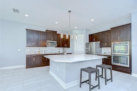 Casa en venta en Riverview, Florida, 4 dormitorios, 282.24 m2 № 1913796 - foto 8