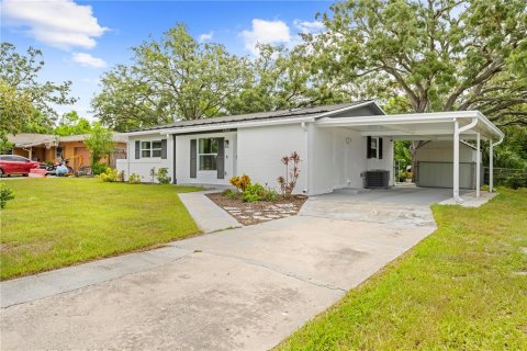 House in Spring Hill, Florida 2 bedrooms, 92.9 sq.m. № 1834713 - photo 4
