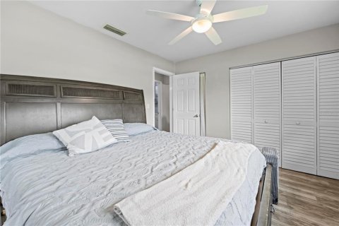 House in Spring Hill, Florida 2 bedrooms, 92.9 sq.m. № 1834713 - photo 30