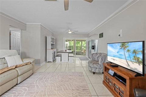 House in Spring Hill, Florida 2 bedrooms, 92.9 sq.m. № 1834713 - photo 8