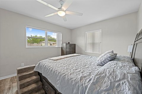 House in Spring Hill, Florida 2 bedrooms, 92.9 sq.m. № 1834713 - photo 28