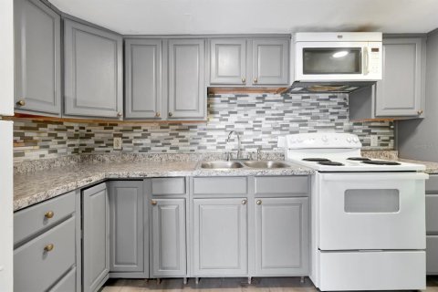 Copropriété à louer à Orlando, Floride: 2 chambres, 87.7 m2 № 2415422 - photo 7