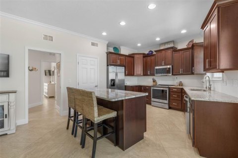 House in Flagler Beach, Florida 5 bedrooms, 228.54 sq.m. № 1650071 - photo 10