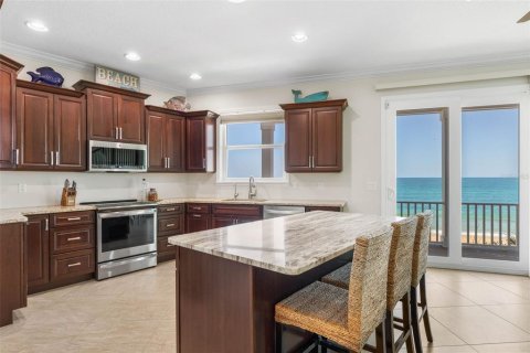 House in Flagler Beach, Florida 5 bedrooms, 228.54 sq.m. № 1650071 - photo 8