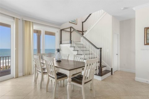 House in Flagler Beach, Florida 5 bedrooms, 228.54 sq.m. № 1650071 - photo 9