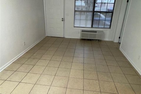 Apartamento en alquiler en Leesburg, Florida, 1 dormitorio, 53.51 m2 № 1540229 - foto 6