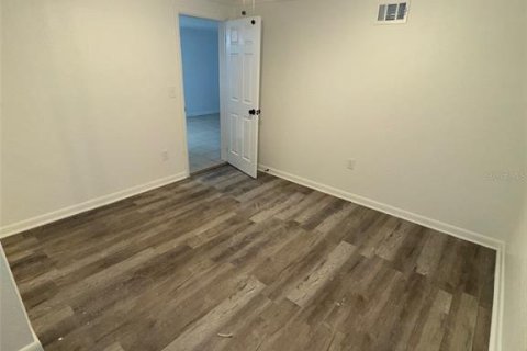Apartamento en alquiler en Leesburg, Florida, 1 dormitorio, 53.51 m2 № 1540229 - foto 11