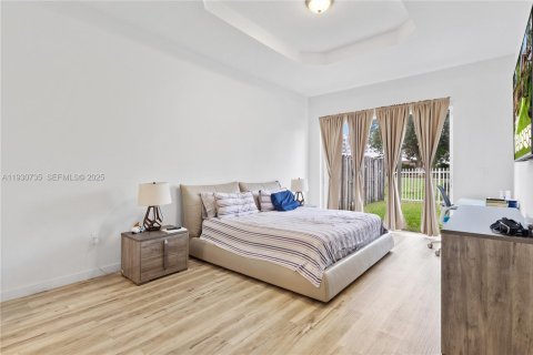 Villa ou maison à vendre à Doral, Floride: 4 chambres, 202.34 m2 № 1989481 - photo 17