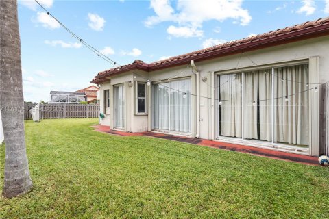 Villa ou maison à vendre à Doral, Floride: 4 chambres, 202.34 m2 № 1989481 - photo 29