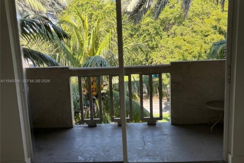 Condo à North Miami, Floride, 1 chambre  № 1998152