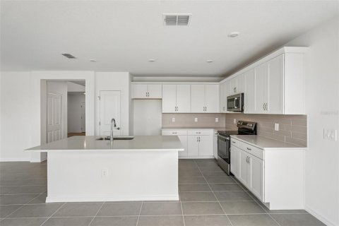 Купить виллу или дом в Пальметто, Флорида 5 комнат, 212.37м2, № 2102074 - фото 3