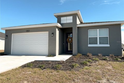 Casa en Ocala, Florida 4 dormitorios, 177.63 m2 № 2111584