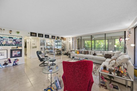 Купить кондоминиум в Бока-Ратон, Флорида 6 комнат, 216.46м2, № 2147076 - фото 5