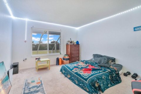 House in Kissimmee, Florida 5 bedrooms, 362.04 sq.m. № 2142085 - photo 19