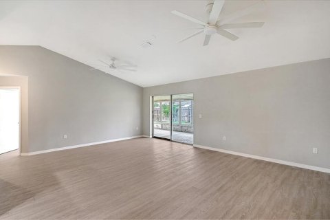Villa ou maison à vendre à Bradenton, Floride: 3 chambres, 116.5 m2 № 1914105 - photo 7