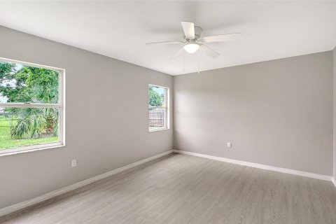 Casa en venta en Bradenton, Florida, 3 dormitorios, 116.5 m2 № 1914105 - foto 13