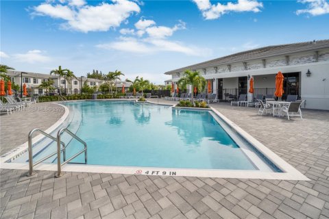 Adosado en venta en Homestead, Florida, 3 dormitorios, 157.47 m2 № 2002547 - foto 26