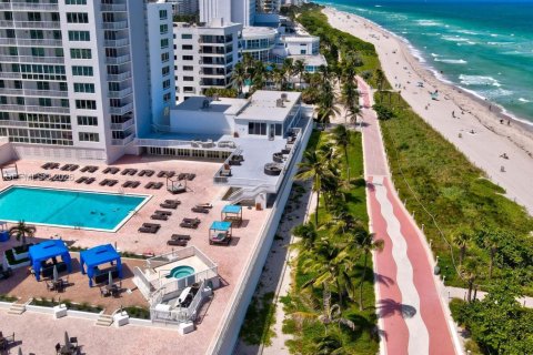 Купить кондоминиум в Майами-Бич, Флорида 2 спальни, 114.27м2, № 2005831 - фото 25