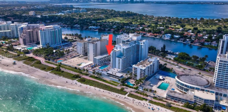 Кондоминиум с 2 спальнями в Майами-Бич, Флорида № 2005831