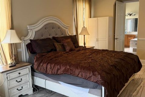 Casa en venta en Kissimmee, Florida, 5 dormitorios, 425.49 m2 № 2302820 - foto 22