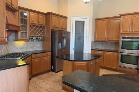 Casa en venta en Kissimmee, Florida, 5 dormitorios, 425.49 m2 № 2302820 - foto 17