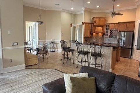 Casa en venta en Kissimmee, Florida, 5 dormitorios, 425.49 m2 № 2302820 - foto 9