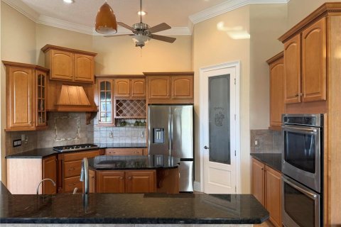 Casa en venta en Kissimmee, Florida, 5 dormitorios, 425.49 m2 № 2302820 - foto 12