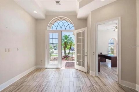 Casa en venta en Kissimmee, Florida, 5 dormitorios, 425.49 m2 № 2302820 - foto 30