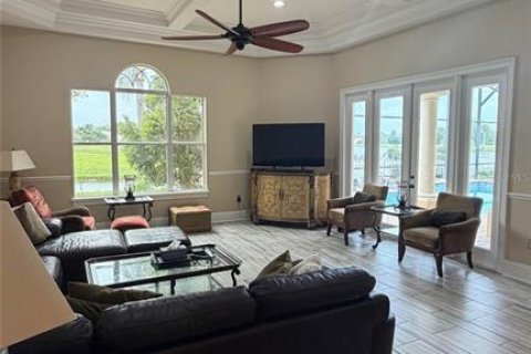 Casa en venta en Kissimmee, Florida, 5 dormitorios, 425.49 m2 № 2302820 - foto 13
