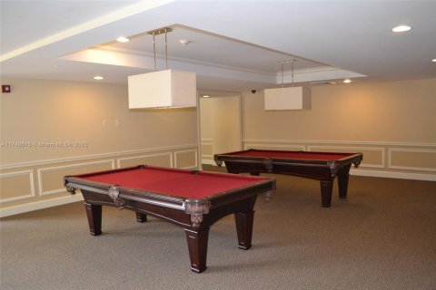 Condo in Coral Gables, Florida, 2 bedrooms  № 1867651 - photo 19