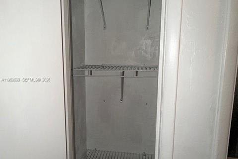 Casa en alquiler en Miami Gardens, Florida, 3 dormitorios, 78.04 m2 № 2031711 - foto 8