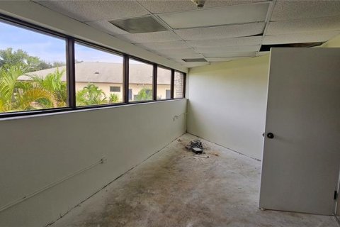 Immobilier commercial à vendre à Seminole, Floride: 1022.85 m2 № 2355865 - photo 21