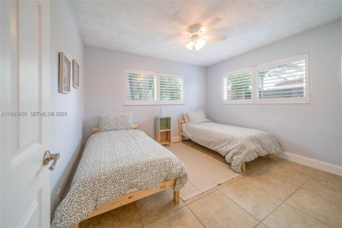 Снять в аренду виллу или дом в Форт-Лодердейл, Флорида 3 спальни, 140.19м2, № 2025458 - фото 19